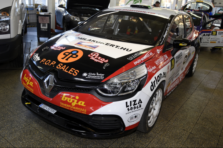 Elsőkerekessel a Nyíregyháza Ralin