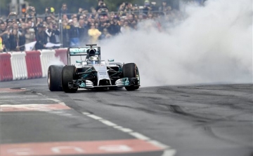 Nagy Futam - Bottas boldog futamgyőztesként érkezett Budapestre