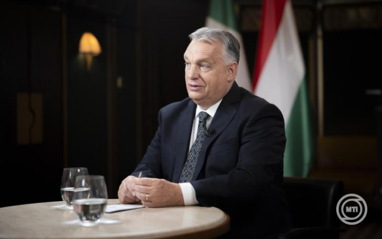 Orbán Viktor: ha békepárti kormányt választunk, béke lesz, ha Brüsszel-párti kormányt választunk, háború lesz